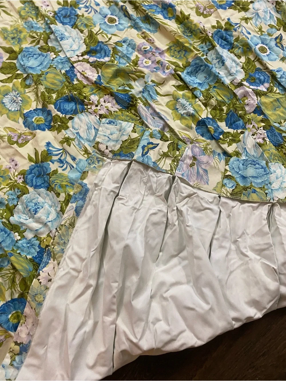 Vintage Permanent Press Pinch Pleat MCM Floral Butterfly Long Curtains Set Of 2